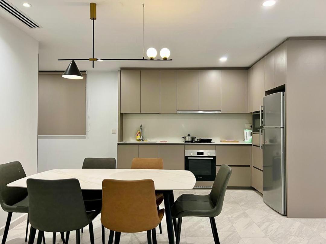 Pangsapuri Eaton Residences Klcc Kuala Lumpur